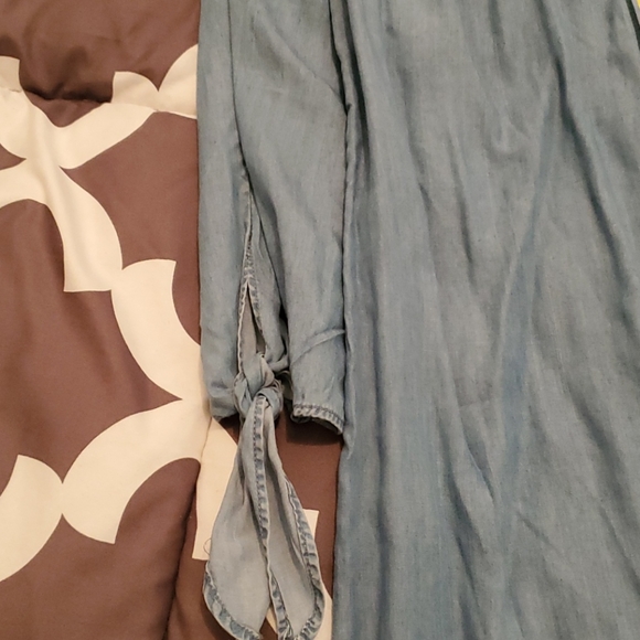 Blouse - Picture 3 of 4